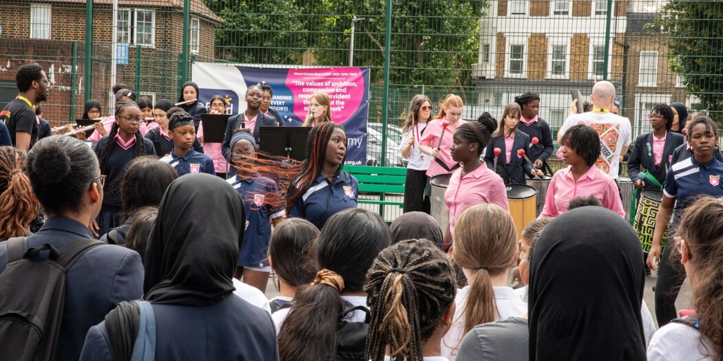 Kinetika Bloco Returns with an Unforgettable Day of Music and Dance!