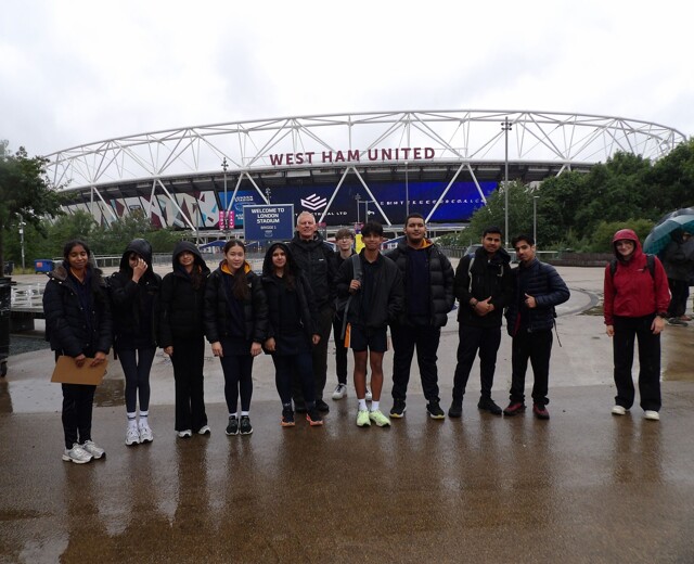 Year 10 GCSE Trip to Stratford Image