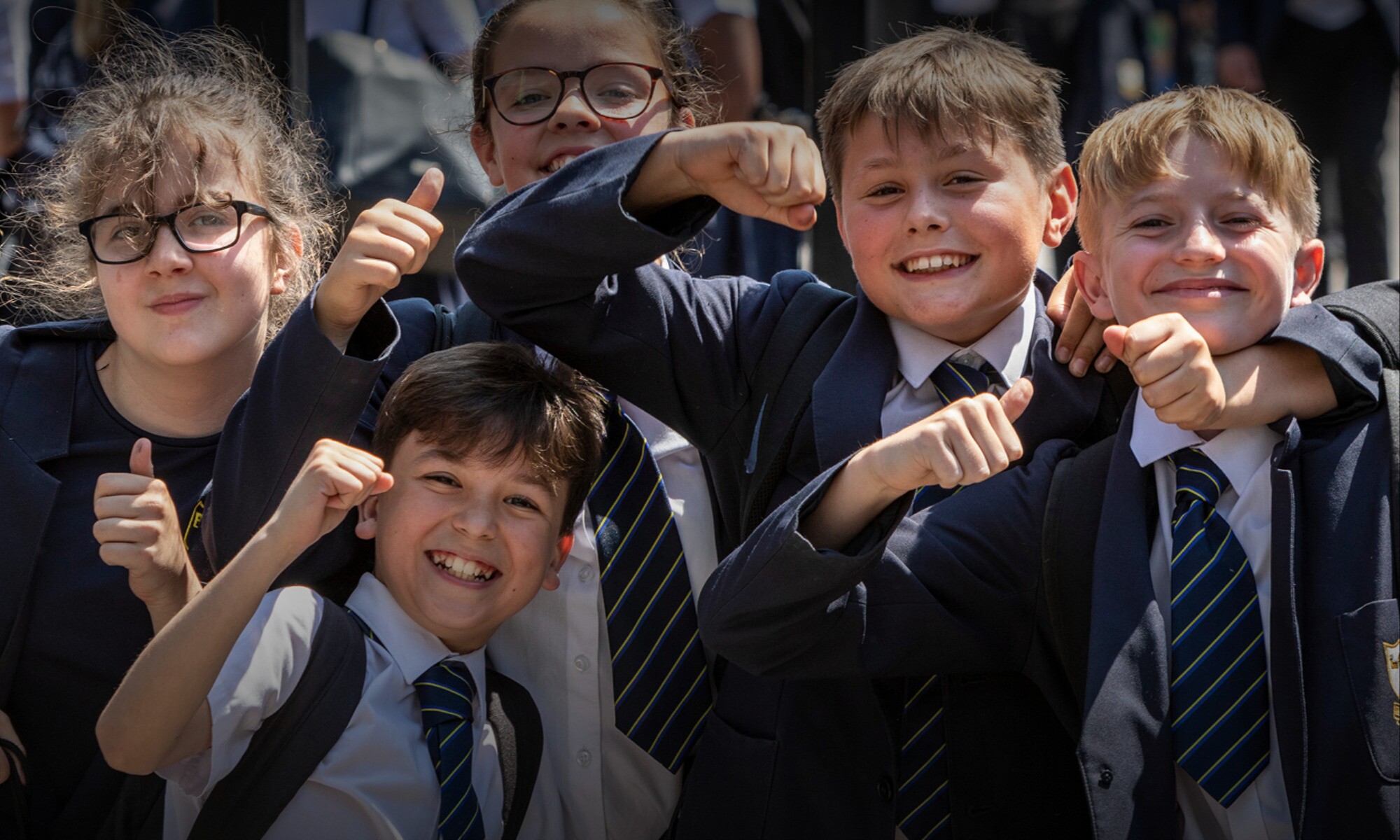 リセ Lycee NP サイン べっかんこう シンシア Welcome to Salesian School